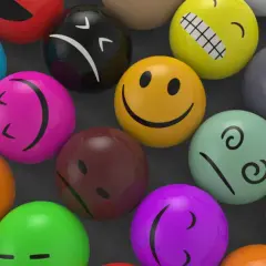 Un arcobaleno di sfere colorate esprime tutte le emozioni e i sentimenti: gioia, tristezza, sorpresa e amore.