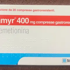 Confezione di Samyr 400 mg compresse gastroresistenti, ademetionina. Nonostante alcuni pensino che Samyr 400 fa ingrassare, è un farmaco per il fegato.