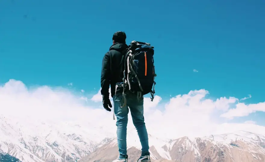 Viaggio in solitaria - Benefici psicologici e consigli pratici