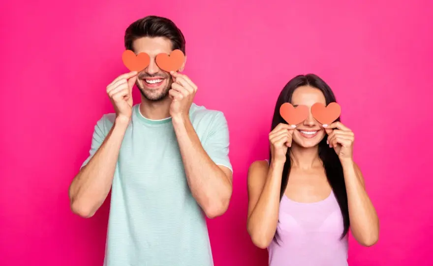 Come capire se gli piaci - Segnali e trucchi psicologici