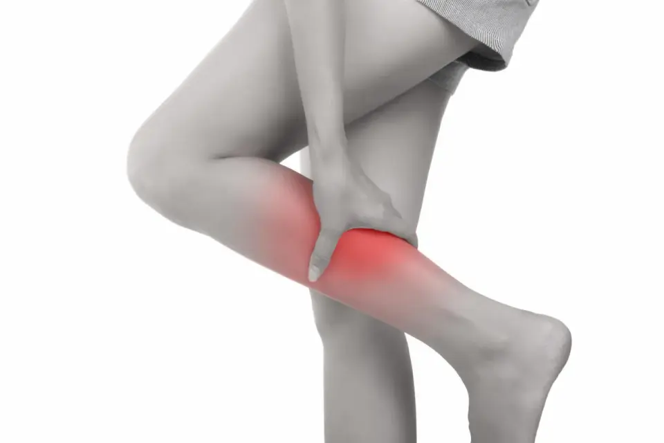 Dolori alle gambe da stress - cosa fare e quando preoccuparsi
